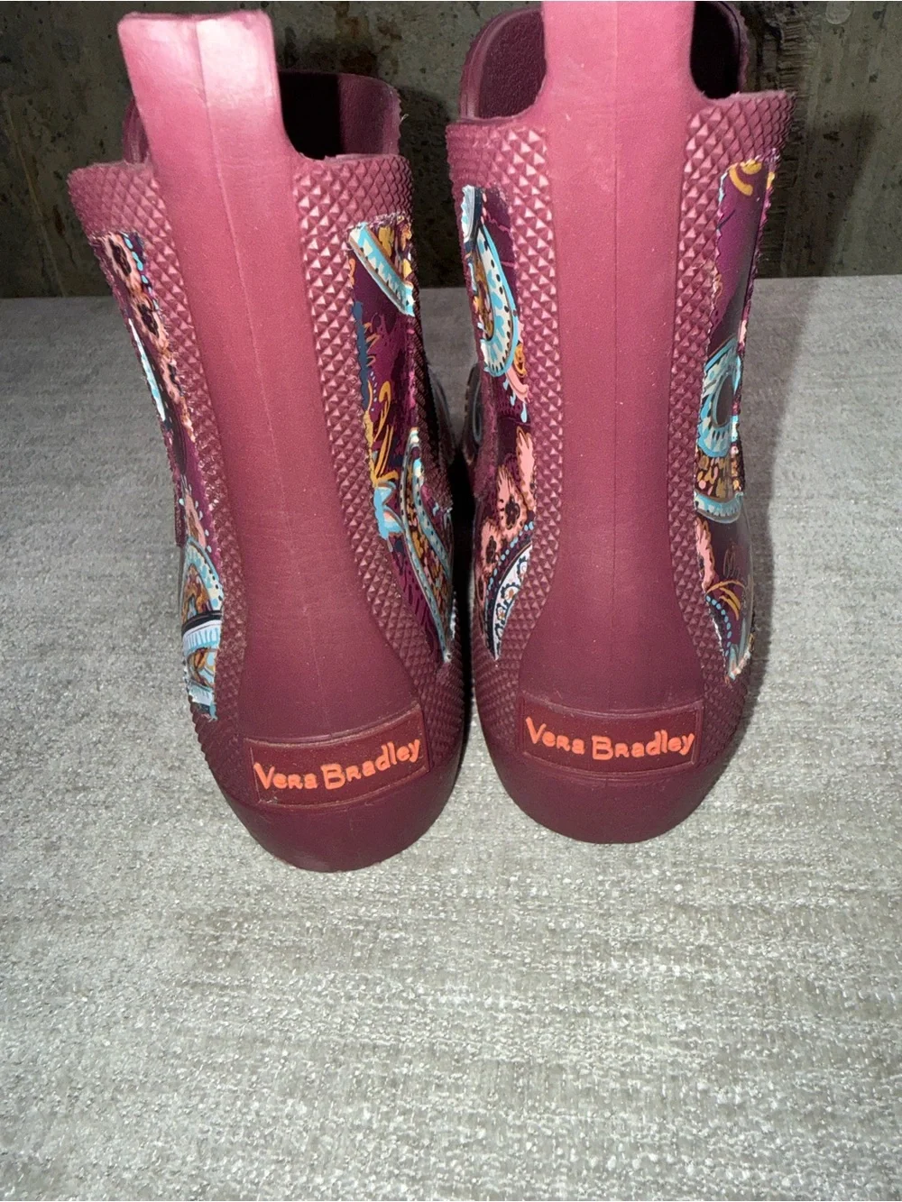 Vera Bradley EveryWear Paisley Chelsea Rain Boots Women’s Size 7 Berry Maroon